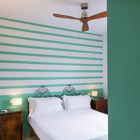 A Montuoro By Wonderful Italy * Rapallo